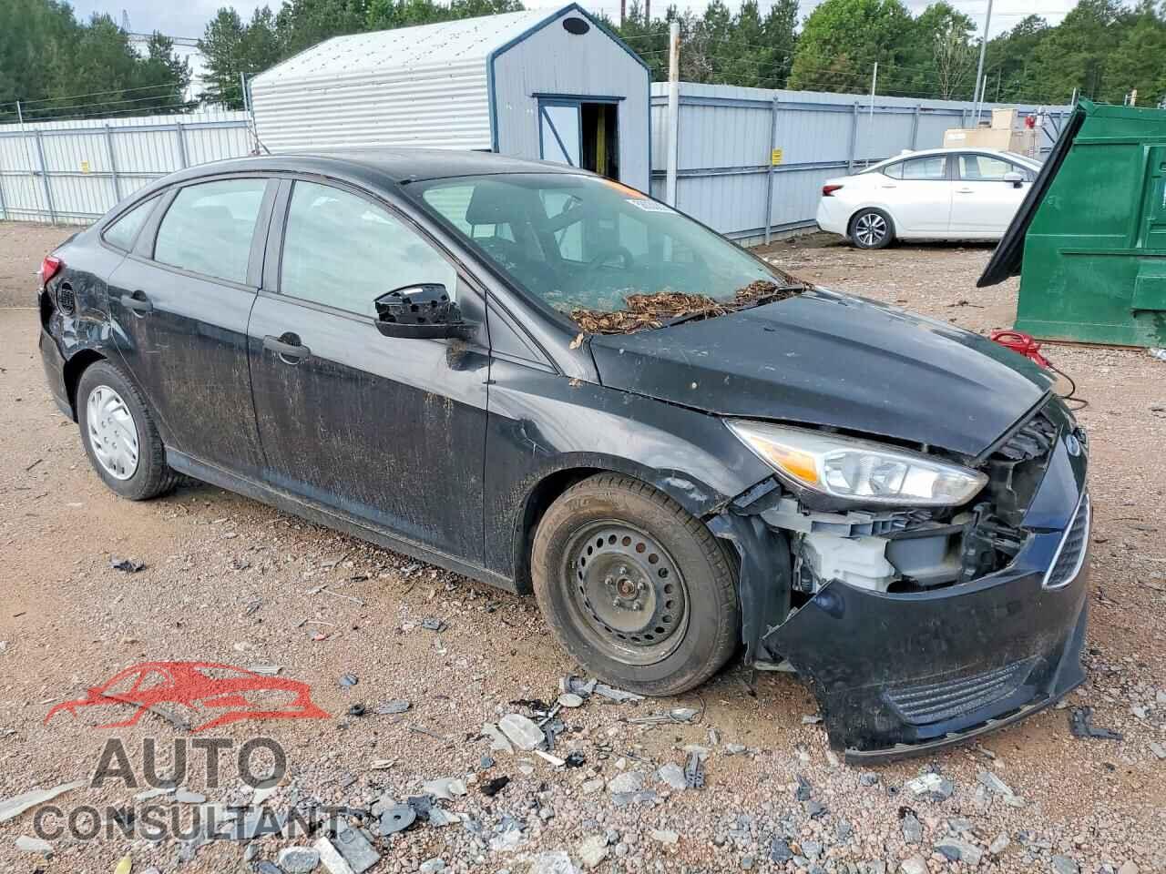 FORD FOCUS 2018 - 1FADP3E25JL243320