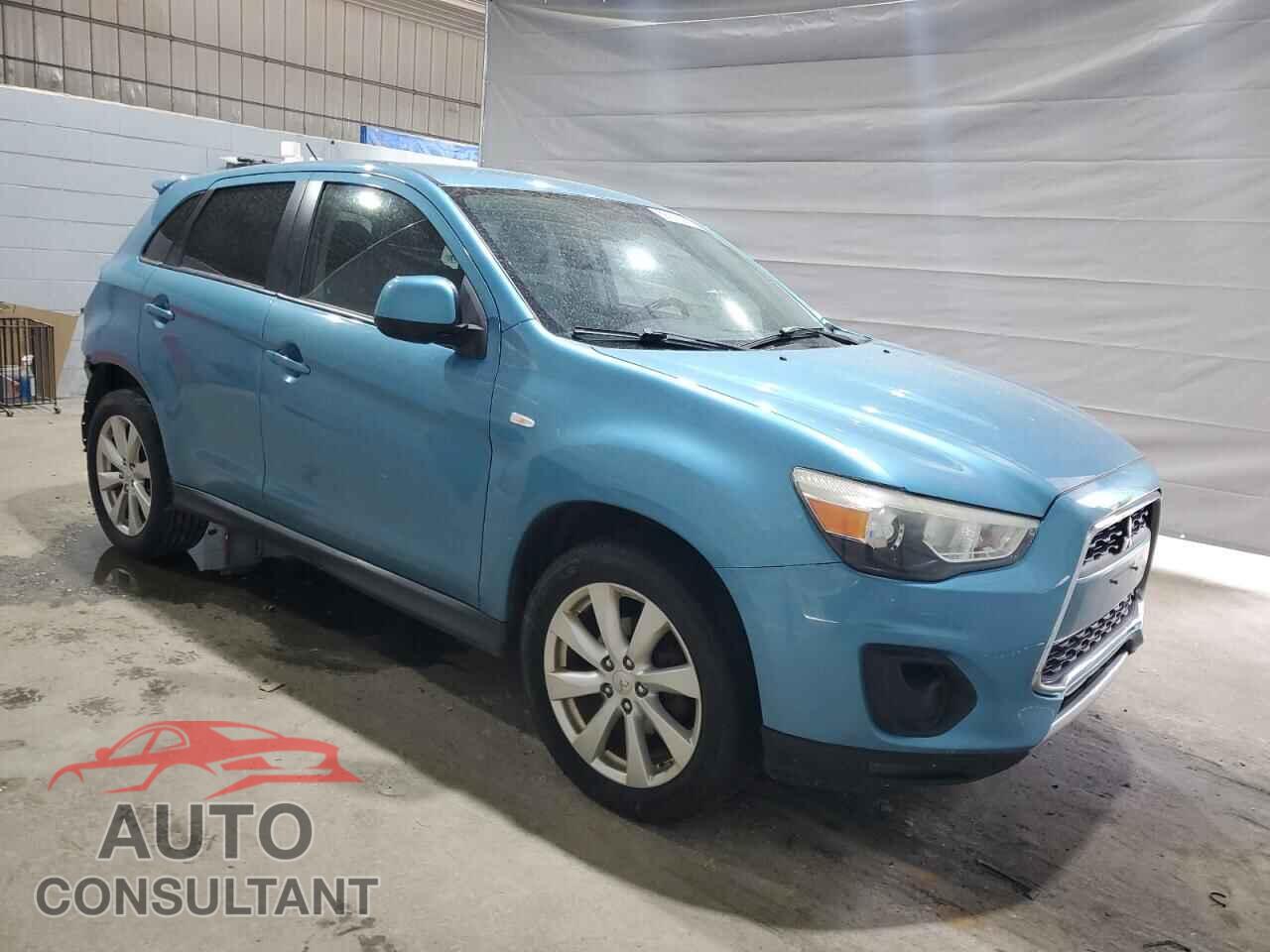 MITSUBISHI OUTLANDER 2013 - 4A4AR3AU3DE009936