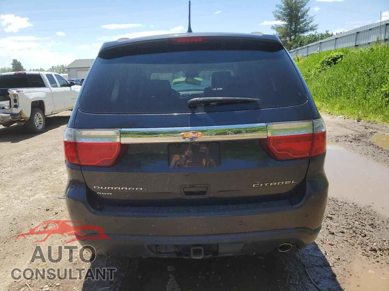 DODGE DURANGO 2013 - 1C4RDJEG0DC674449