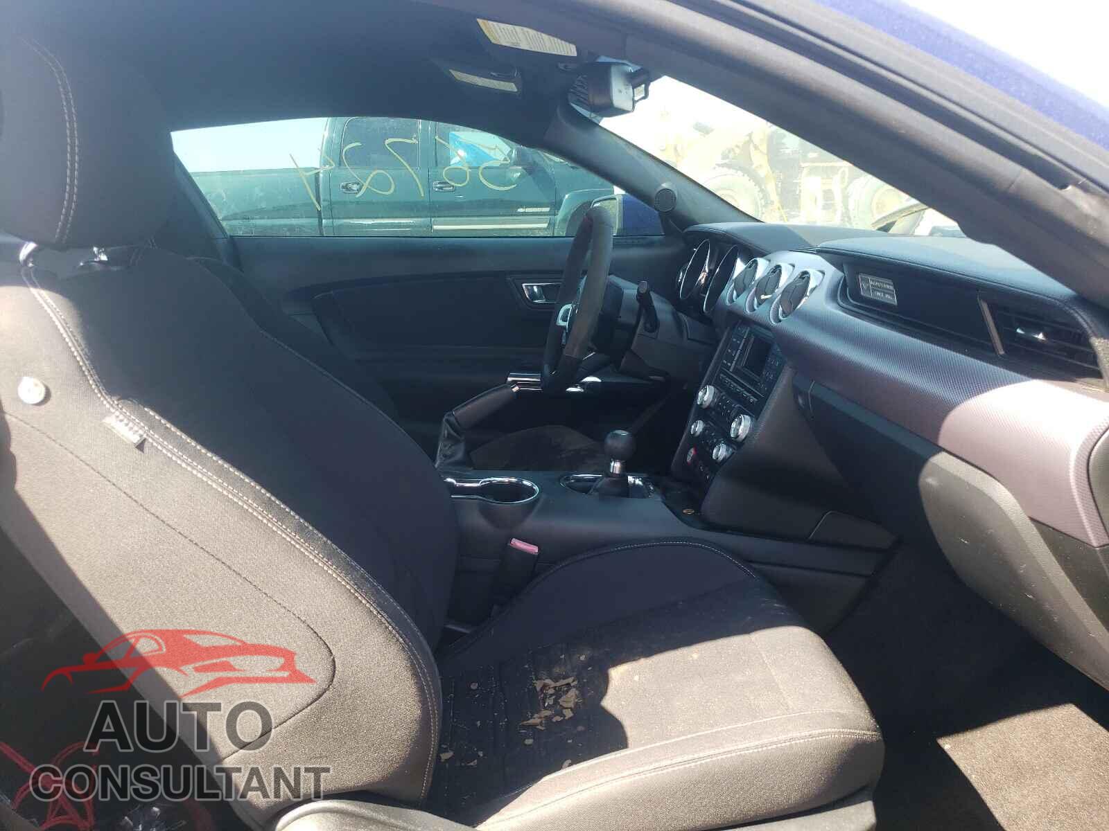 FORD MUSTANG 2016 - 1FA6P8CF2G5206833