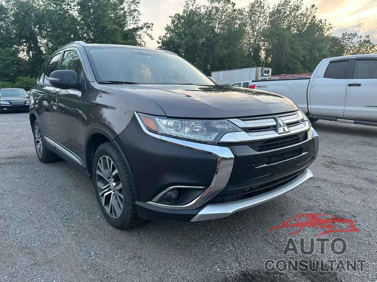 MITSUBISHI OUTLANDER 2017 - JA4AZ3A39HZ002786