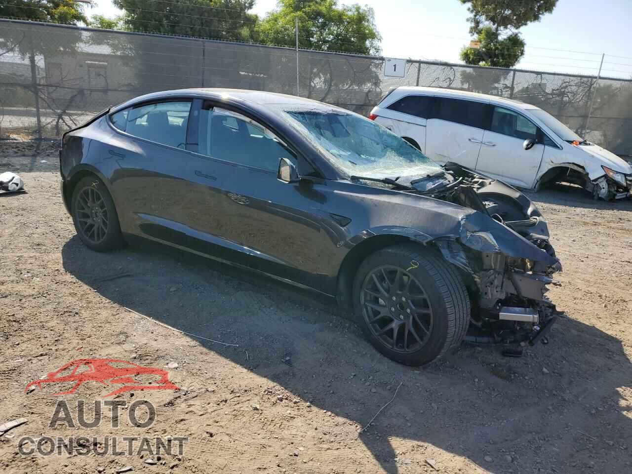 TESLA MODEL 3 2024 - 5YJ3E1EA1RF726986