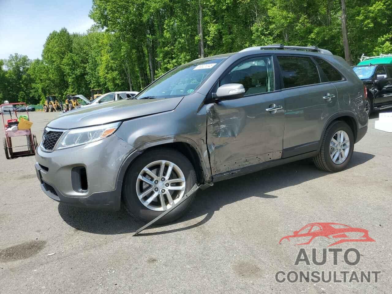 KIA SORENTO 2015 - 5XYKTDA61FG551924