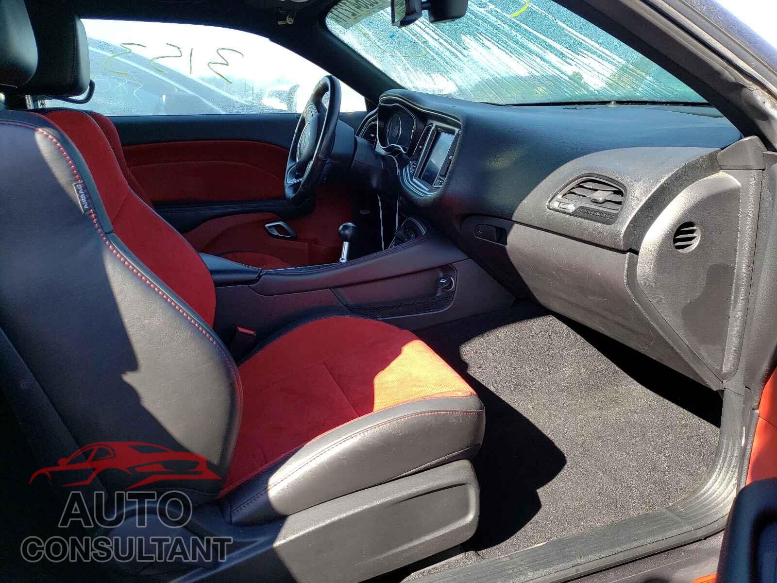 DODGE CHALLENGER 2019 - 2C3CDZBT5KH637112