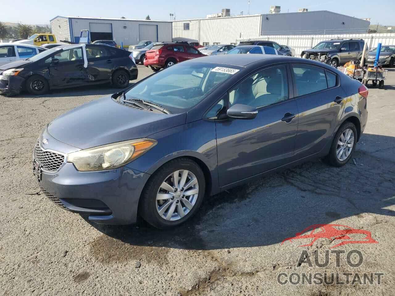 KIA FORTE 2016 - KNAFX4A6XG5508678