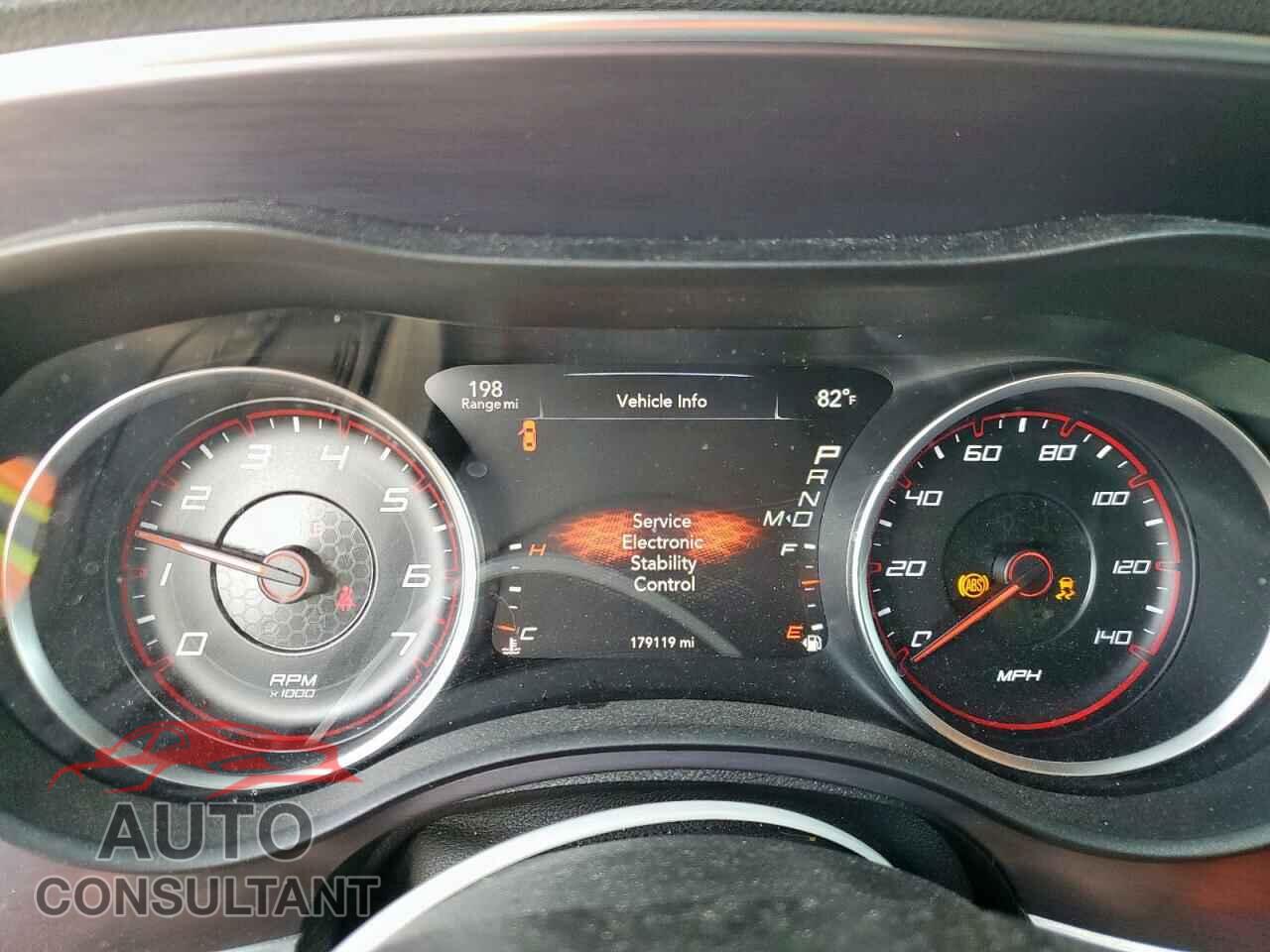 DODGE CHARGER 2015 - 2C3CDXBG5FH925872