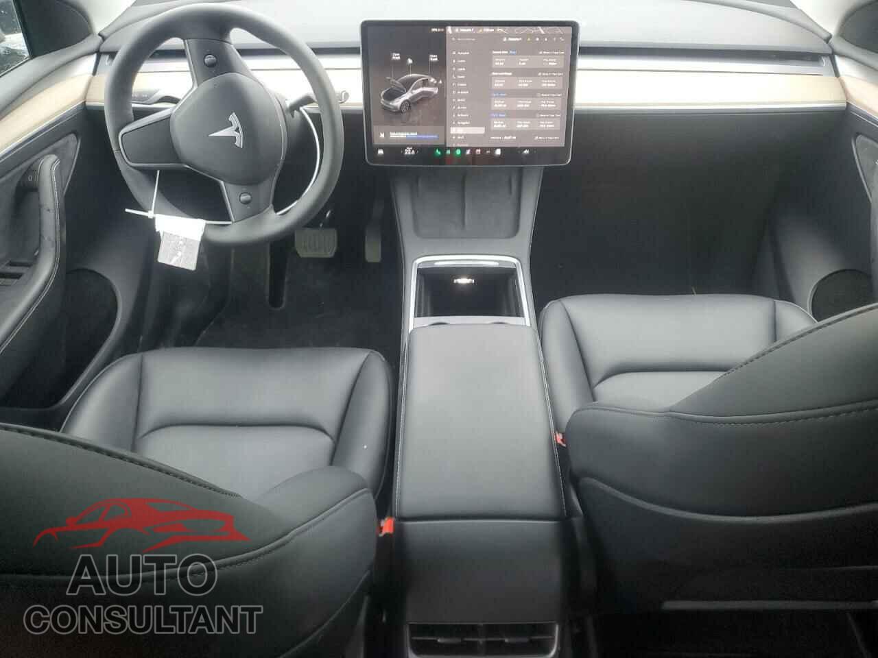 TESLA MODEL Y 2023 - LRWYGDFD2PC162377