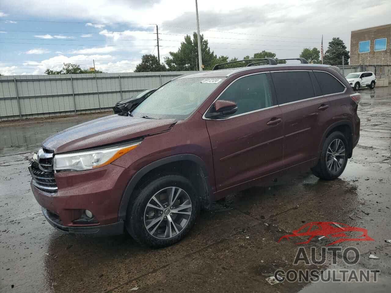 TOYOTA HIGHLANDER 2016 - 5TDJKRFH2GS281385