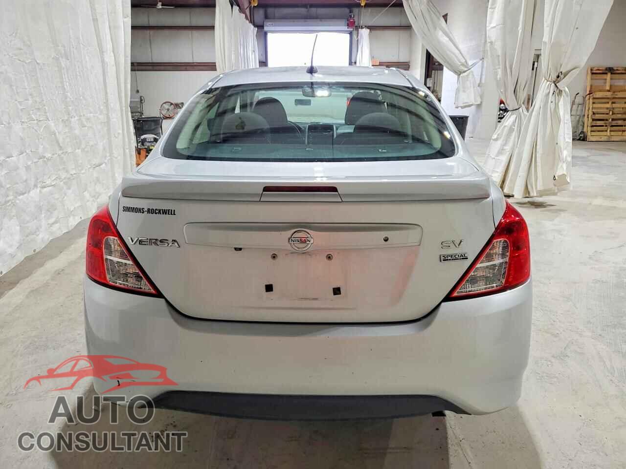 NISSAN VERSA 2019 - 3N1CN7AP3KL831942