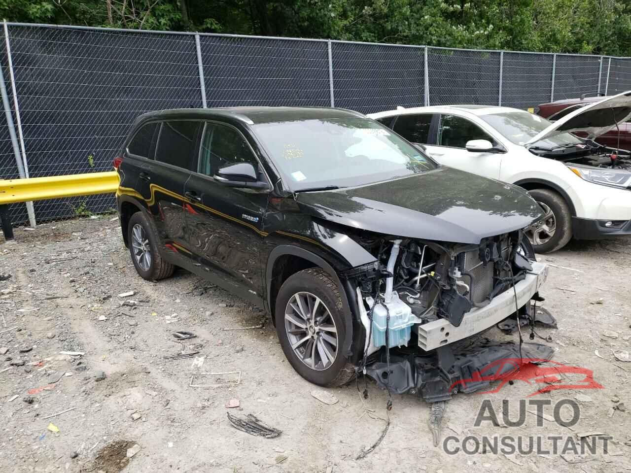 TOYOTA HIGHLANDER 2019 - 5TDJGRFH5KS065136