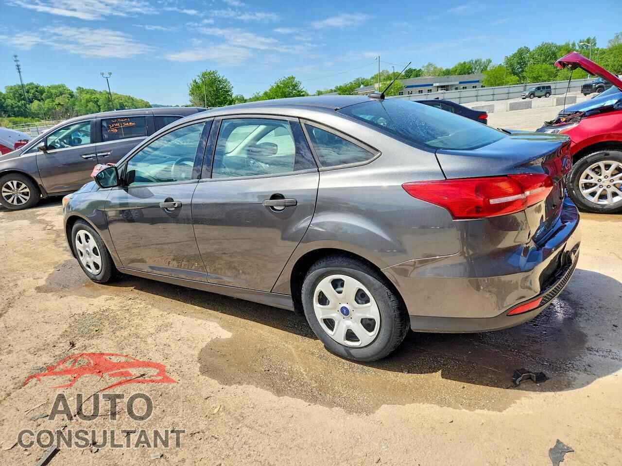 FORD FOCUS 2017 - 1FADP3E26HL203483
