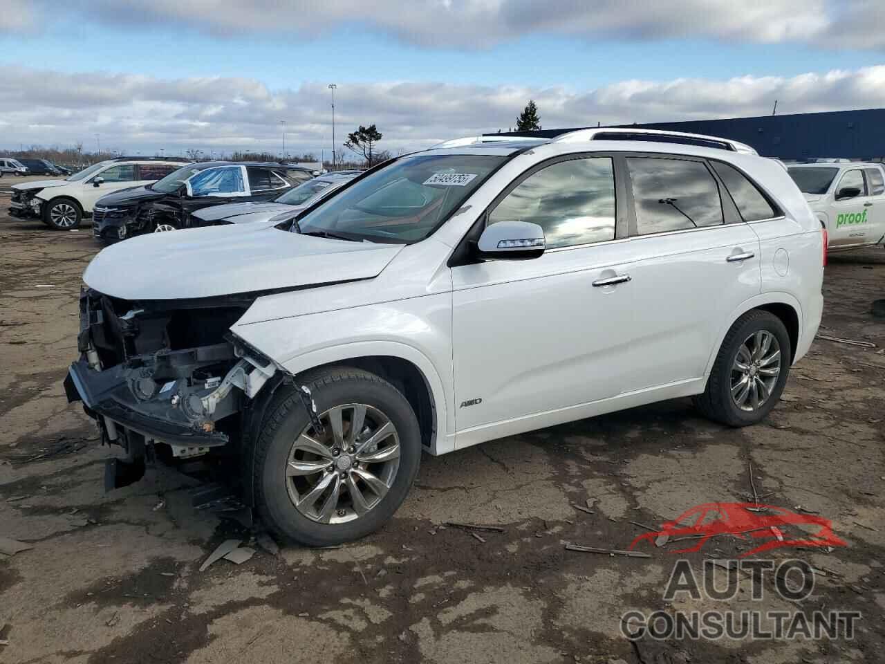KIA SORENTO 2013 - 5XYKWDA22DG366444