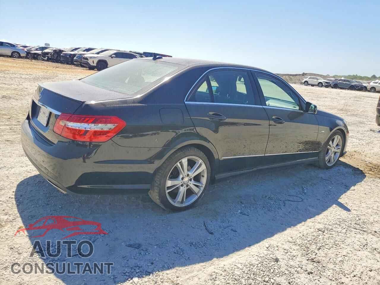 MERCEDES-BENZ E-CLASS 2012 - WDDHF5KB9CA572718