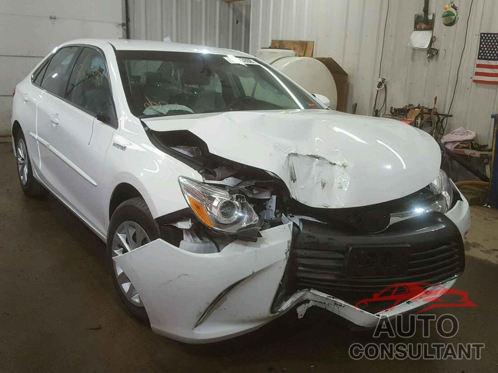 TOYOTA CAMRY 2017 - 4T1BD1FK2HU201913