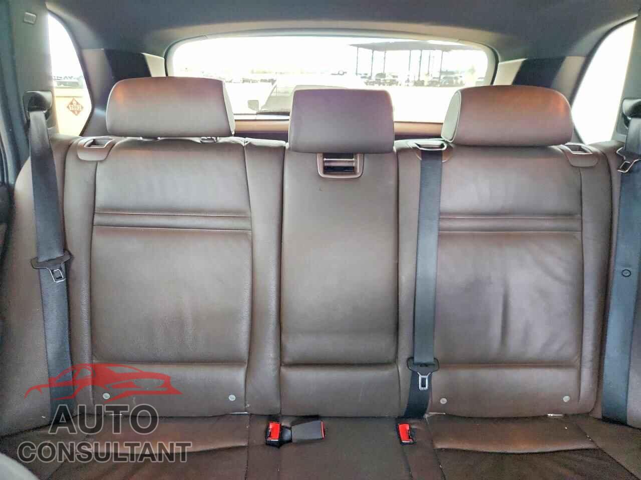 BMW X5 2010 - 5UXFE4C54AL276724