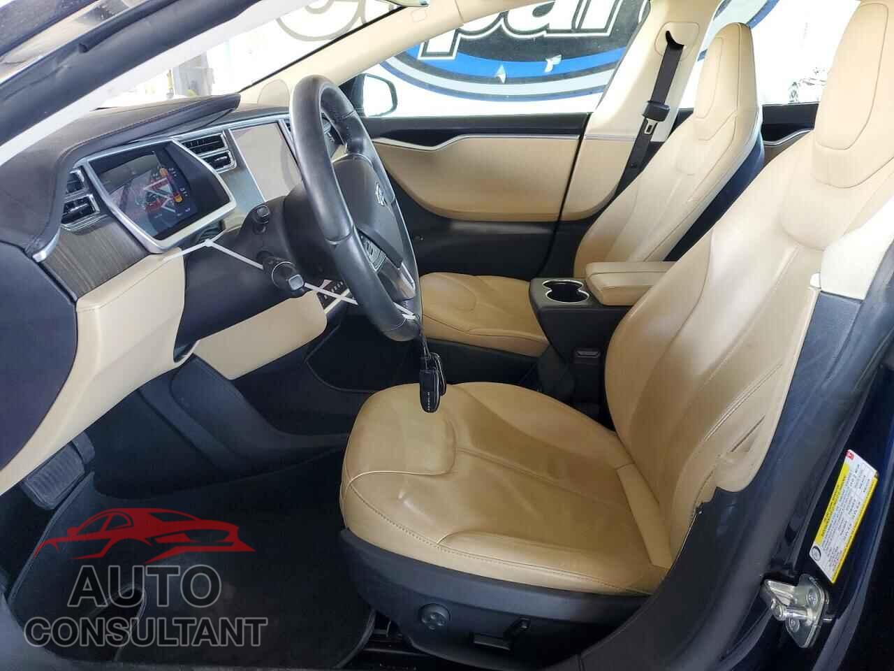 TESLA MODEL S 2013 - 5YJSA1CN9DFP07270