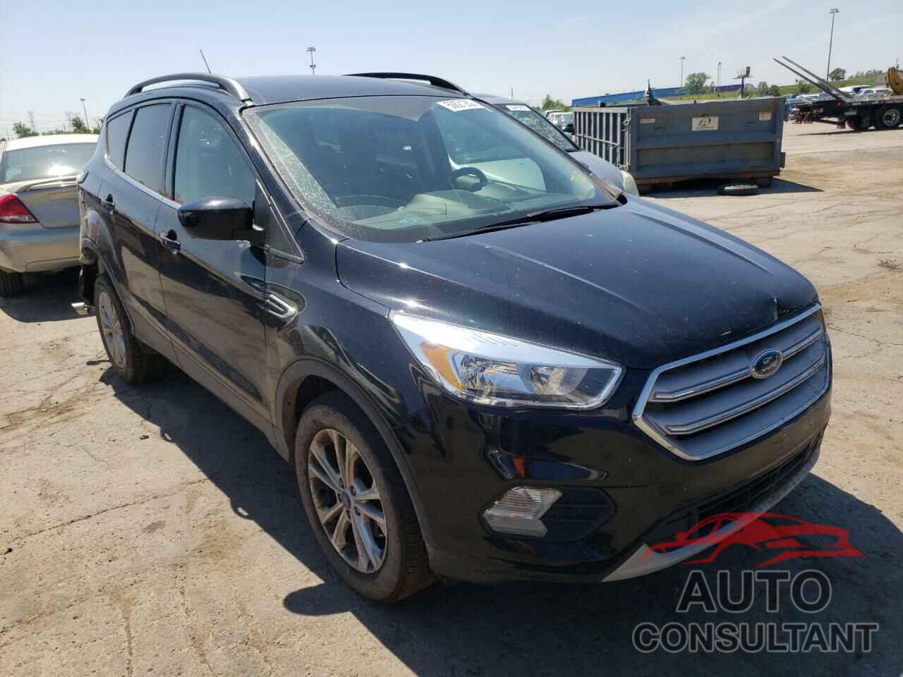 FORD ESCAPE 2018 - 1FMCU0GD0JUD18412