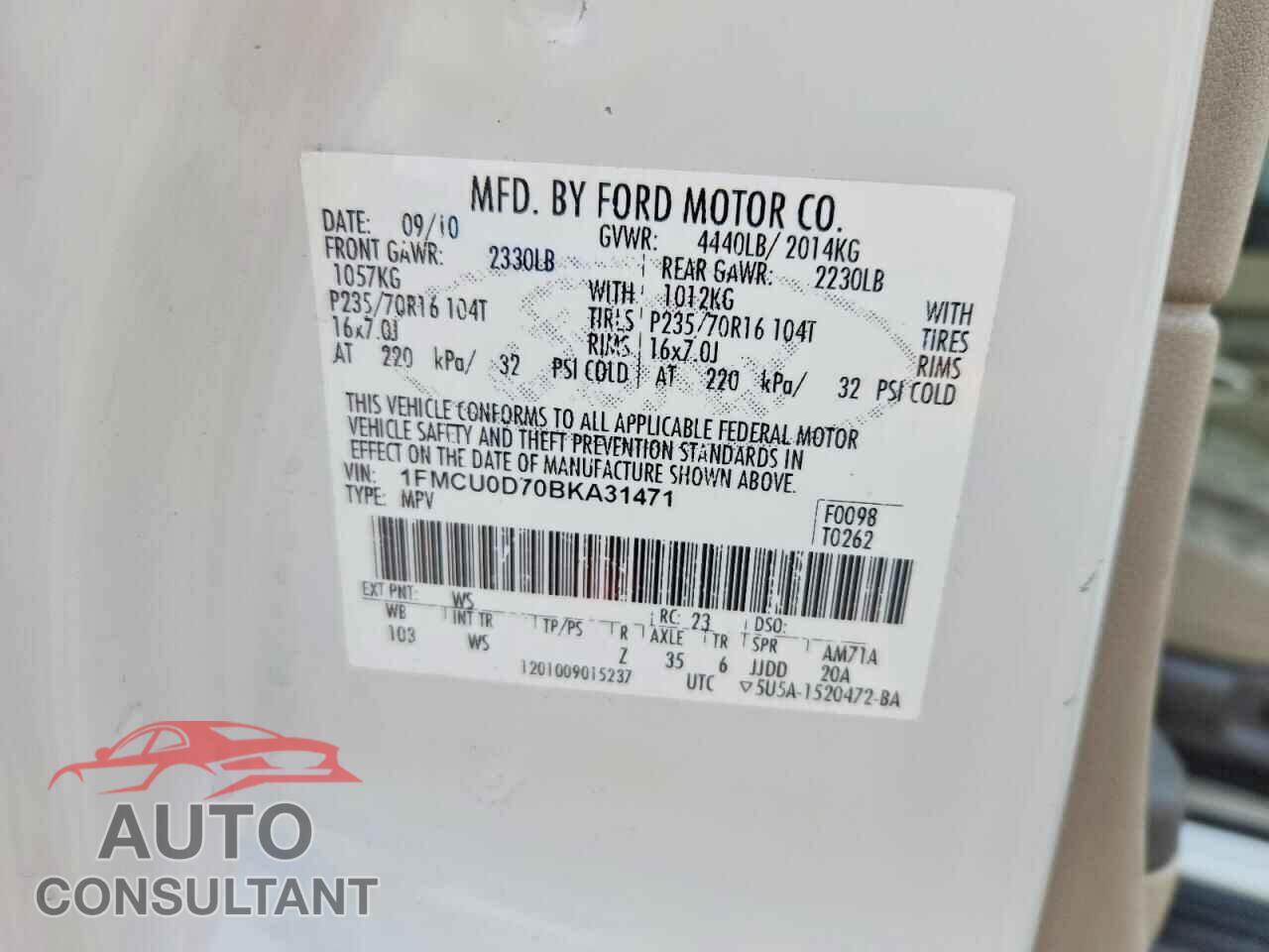 FORD ESCAPE 2011 - 1FMCU0D70BKA31471