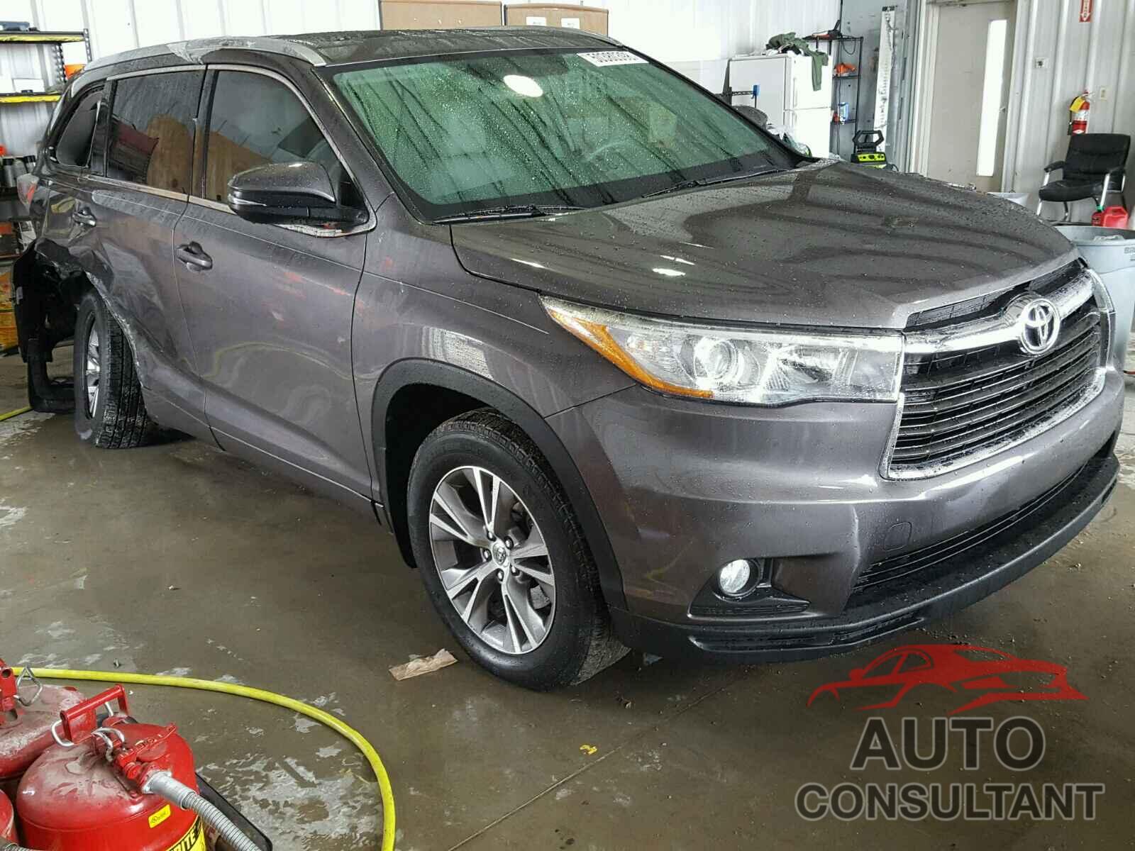TOYOTA HIGHLANDER 2015 - 5TDKKRFH6FS107404