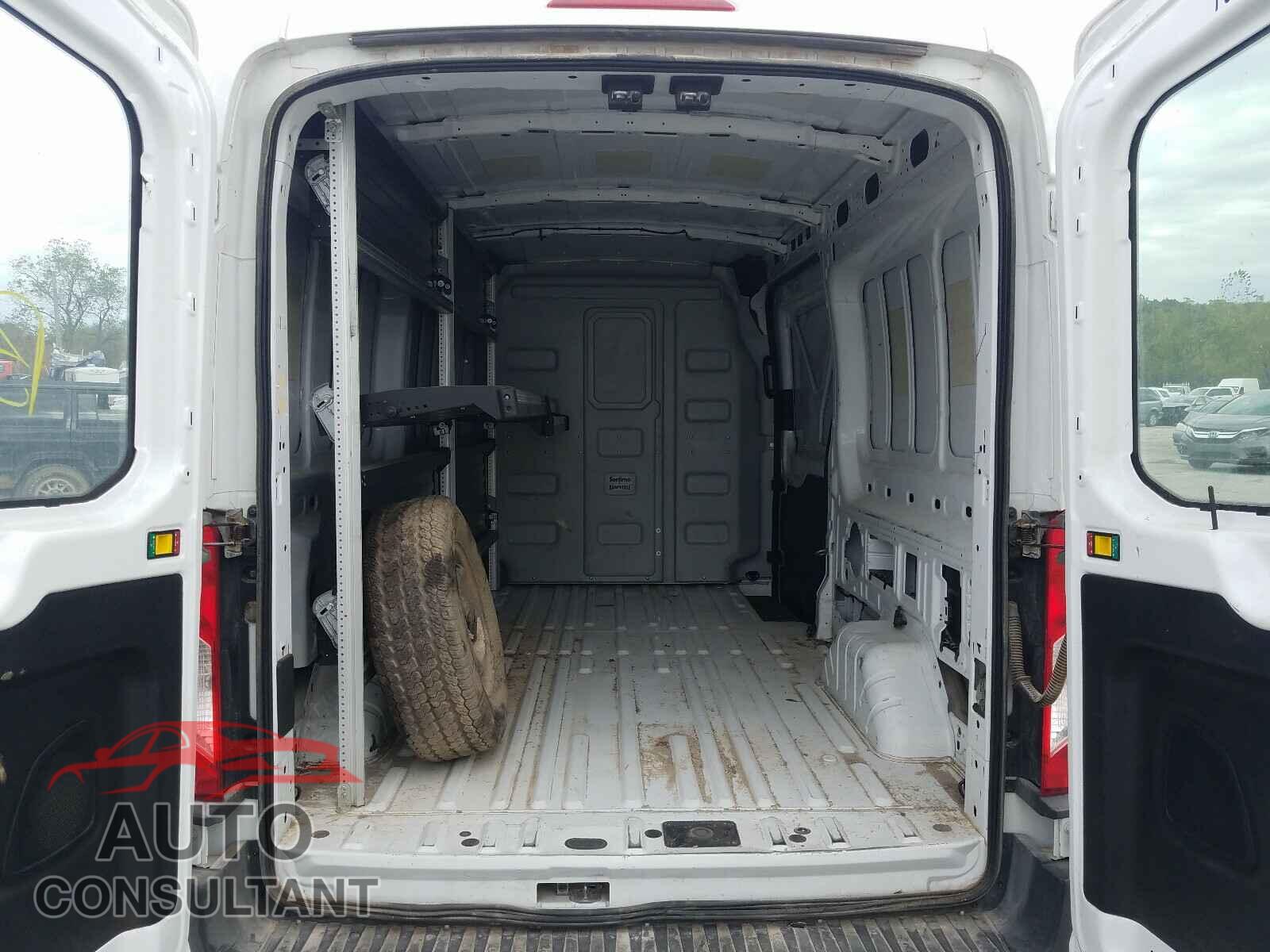 FORD TRANSIT CO 2017 - 1FTYR2CM3HKB24878