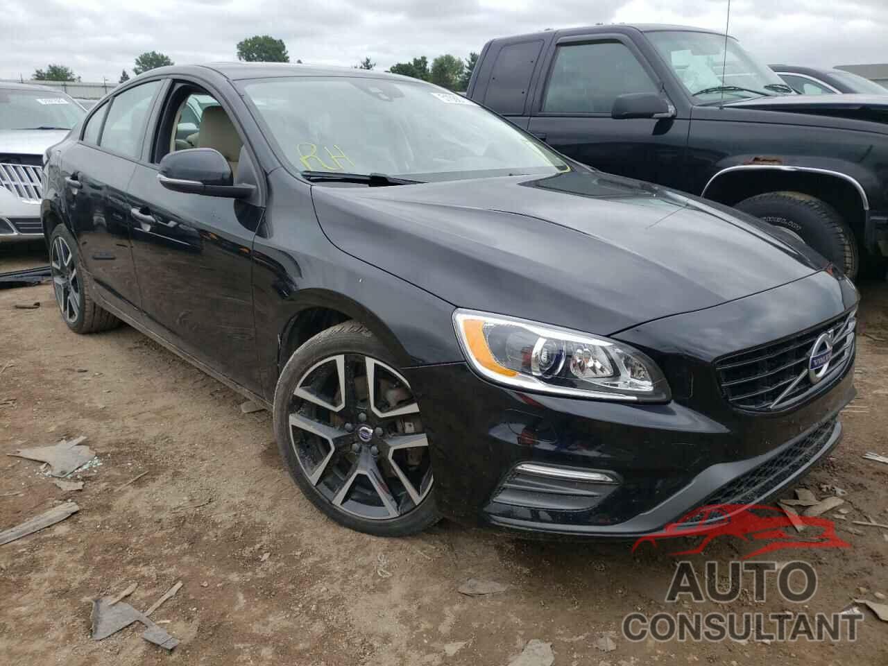 VOLVO S60 2018 - YV140MTL8J2458836