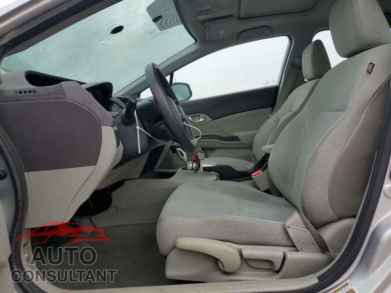 HONDA CIVIC 2012 - 2HGFB2F80CH328470