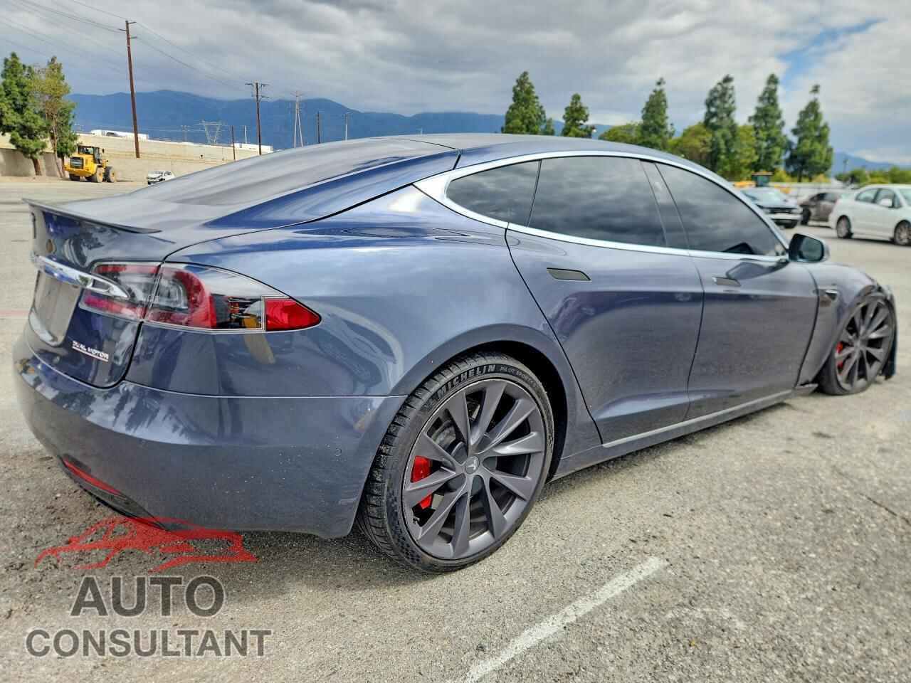 TESLA MODEL S 2020 - 5YJSA1E41LF396694