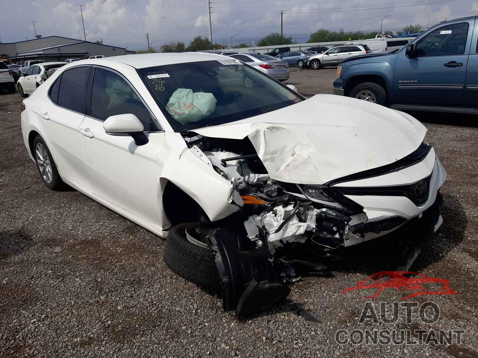 TOYOTA CAMRY 2018 - JTNB11HK4J3071263
