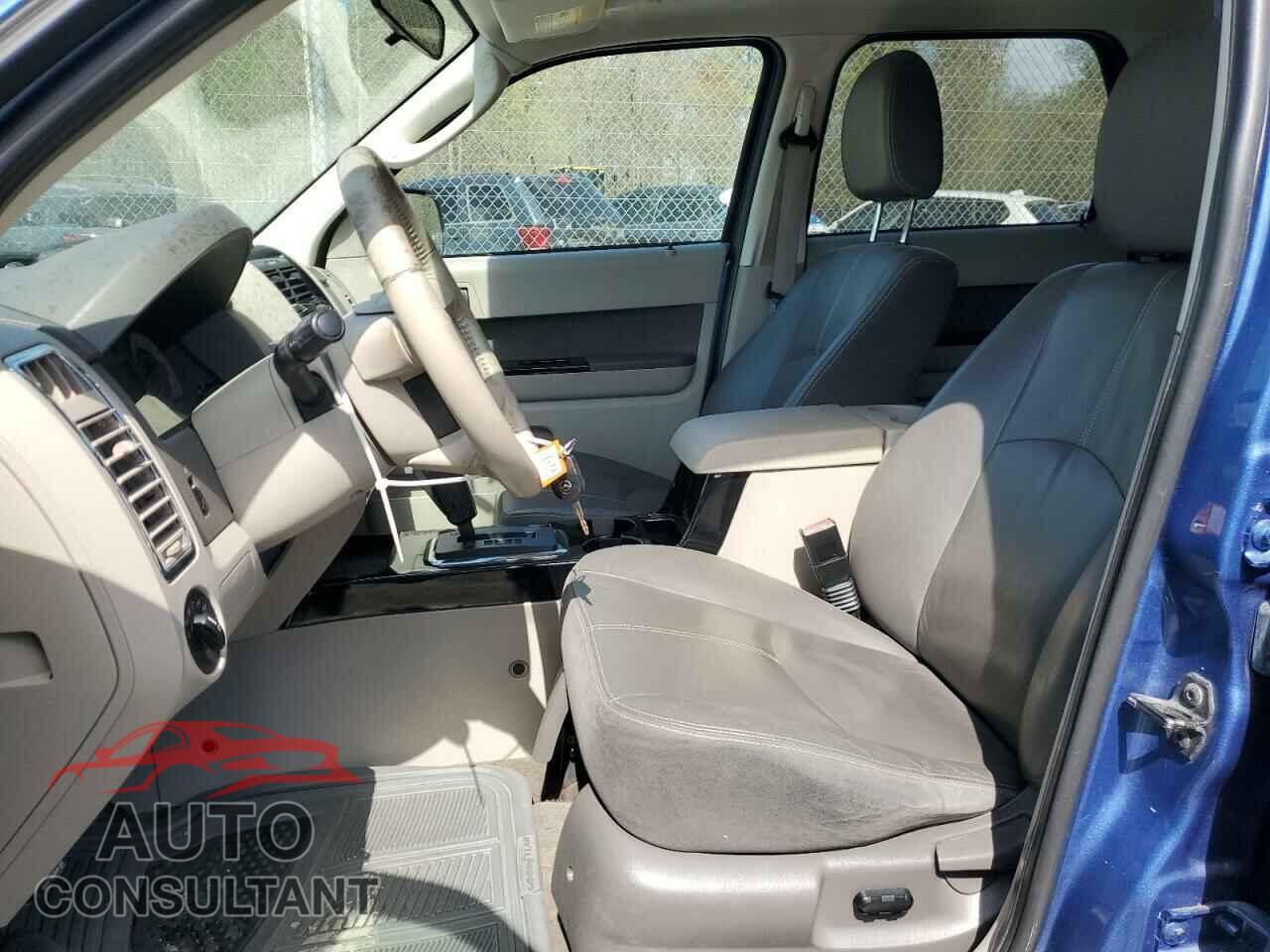 MAZDA TRIBUTE 2009 - 4F2CZ96G29KM02454