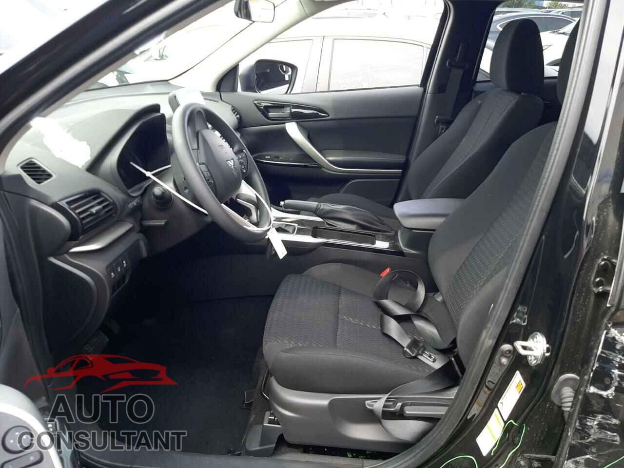 MITSUBISHI ECLIPSE 2024 - JA4ATVAA1RZ002777