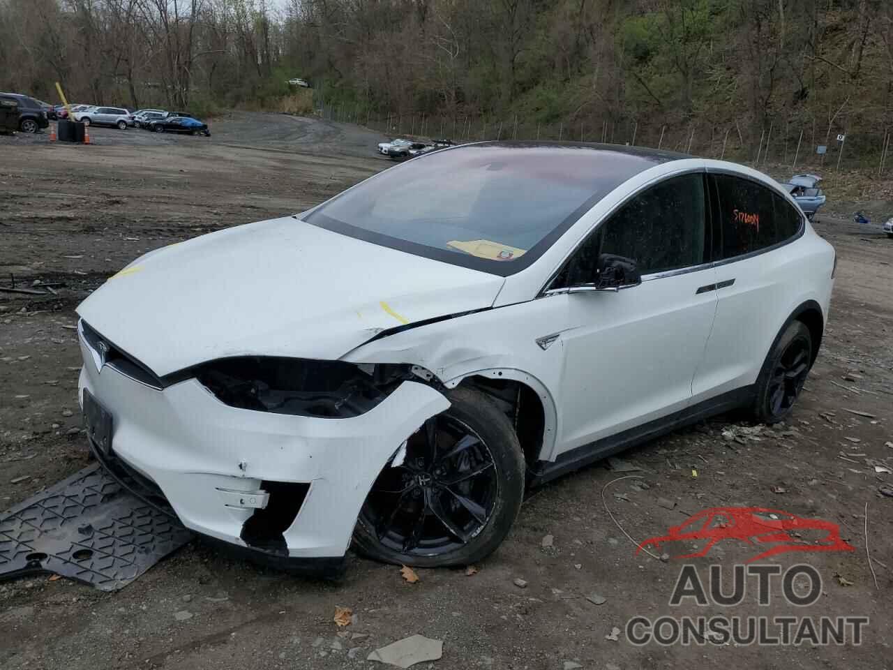 TESLA MODEL X 2016 - 5YJXCAE20GF017608