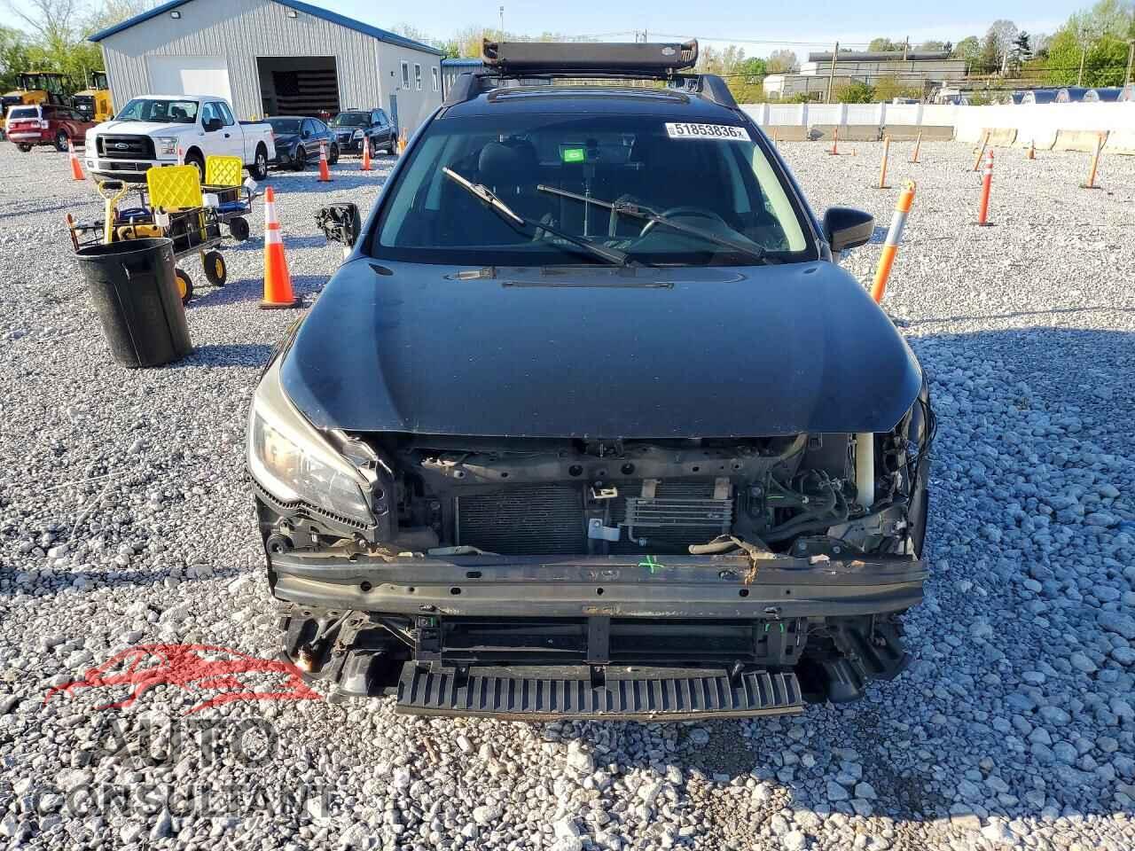 SUBARU OUTBACK 2018 - 4S4BSACC4J3271122