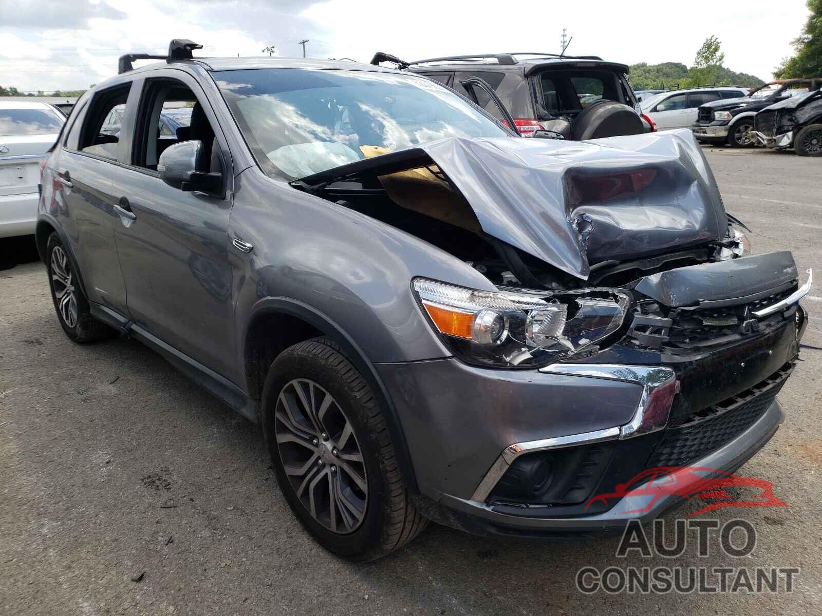 MITSUBISHI OUTLANDER 2018 - JA4AP3AU9JU002028