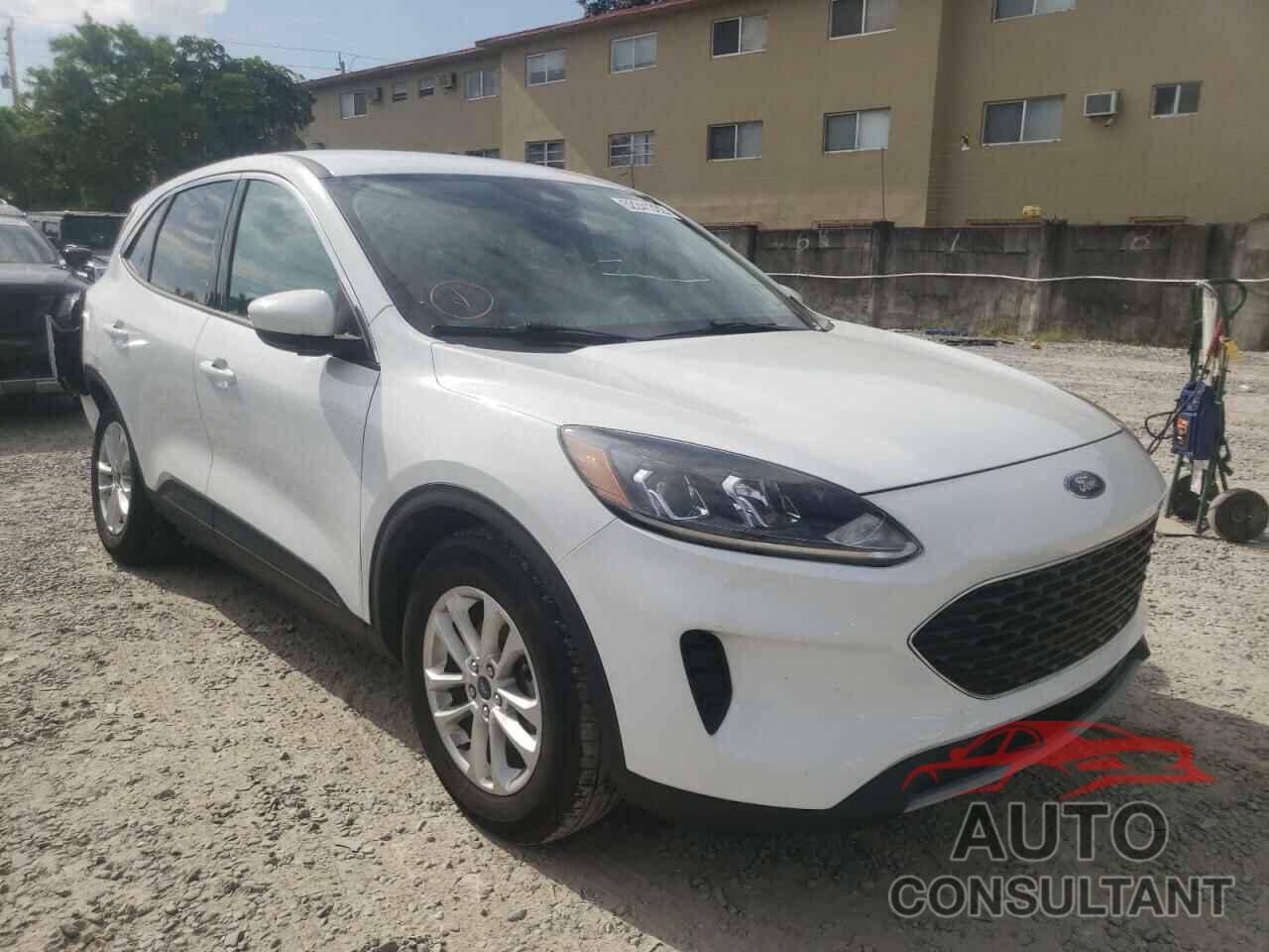 FORD ESCAPE 2020 - 1FMCU0G65LUB44941