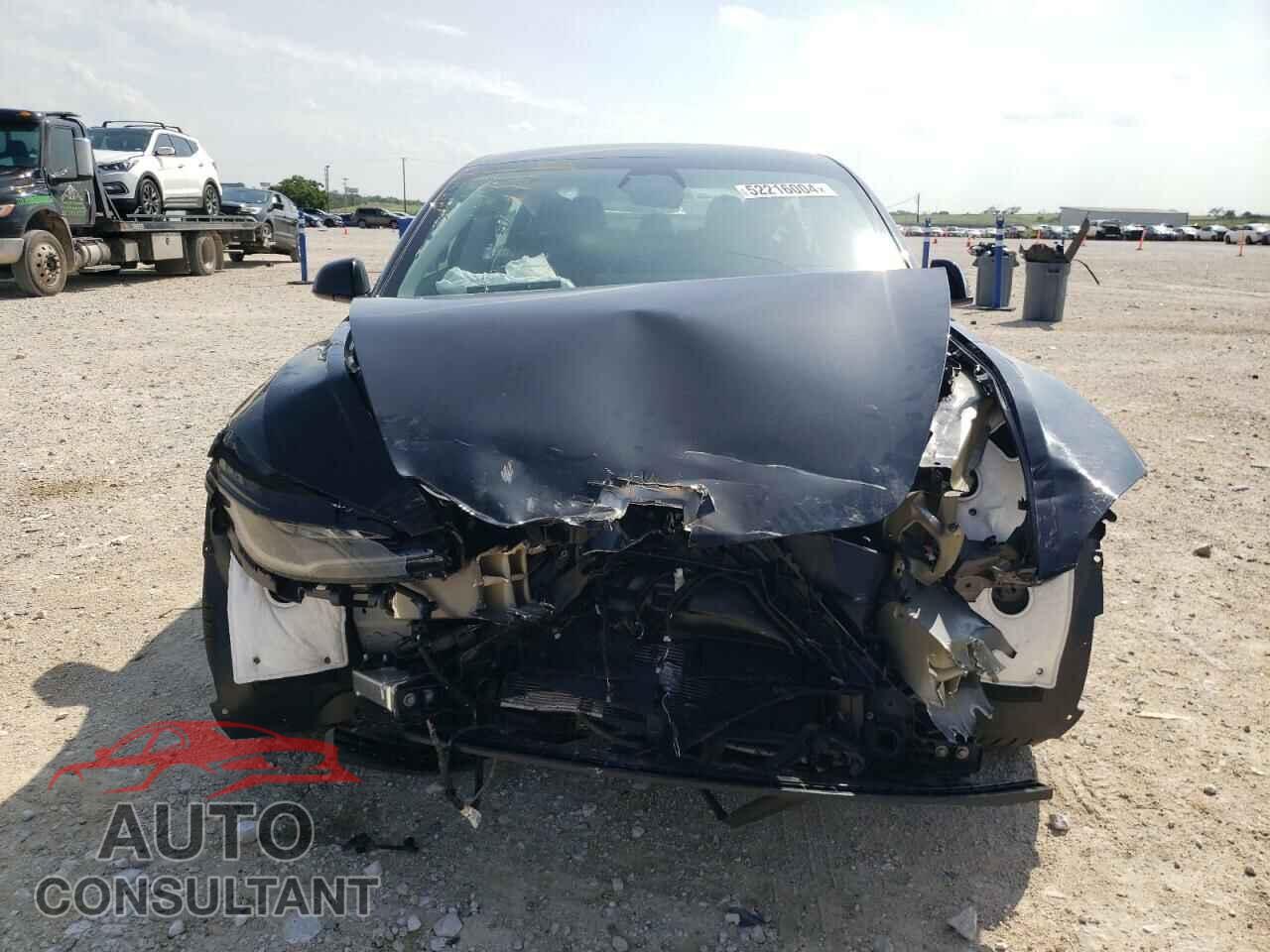 TESLA MODEL 3 2024 - 5YJ3E1EA4RF731020