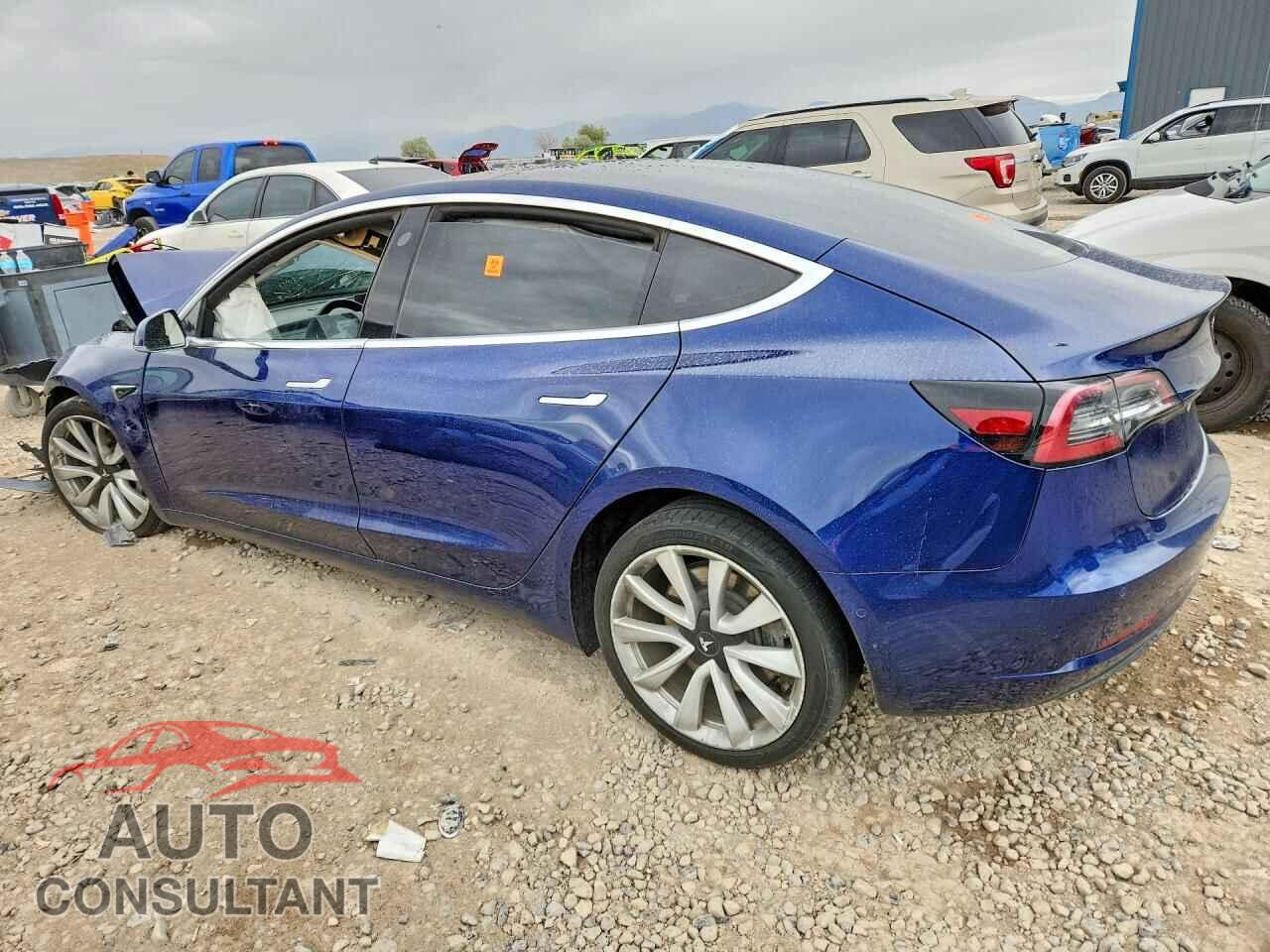TESLA MODEL 3 2018 - 5YJ3E1EB4JF065001