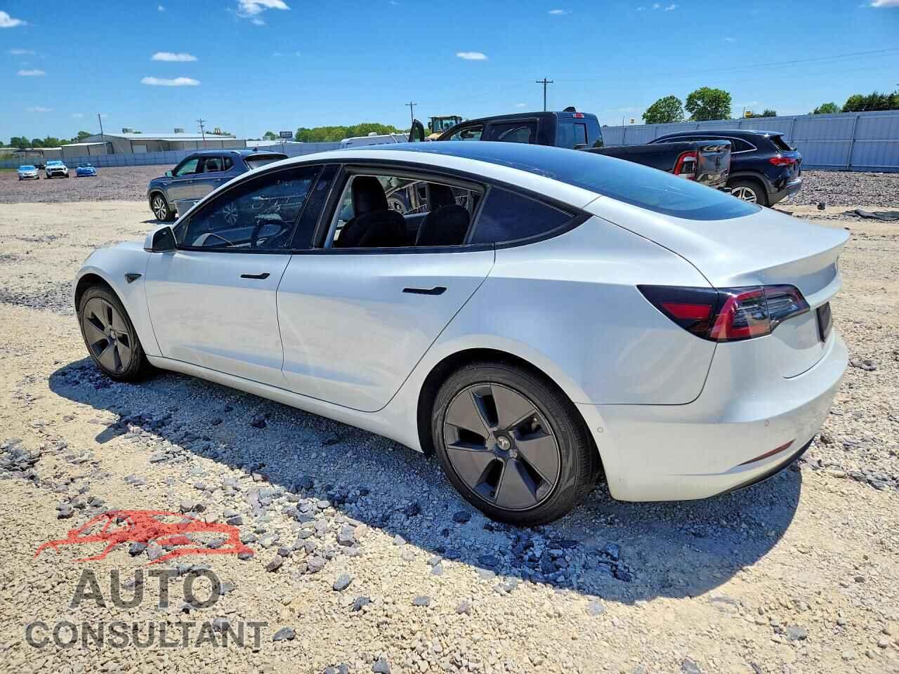 TESLA MODEL 3 2021 - 5YJ3E1EA0MF915329
