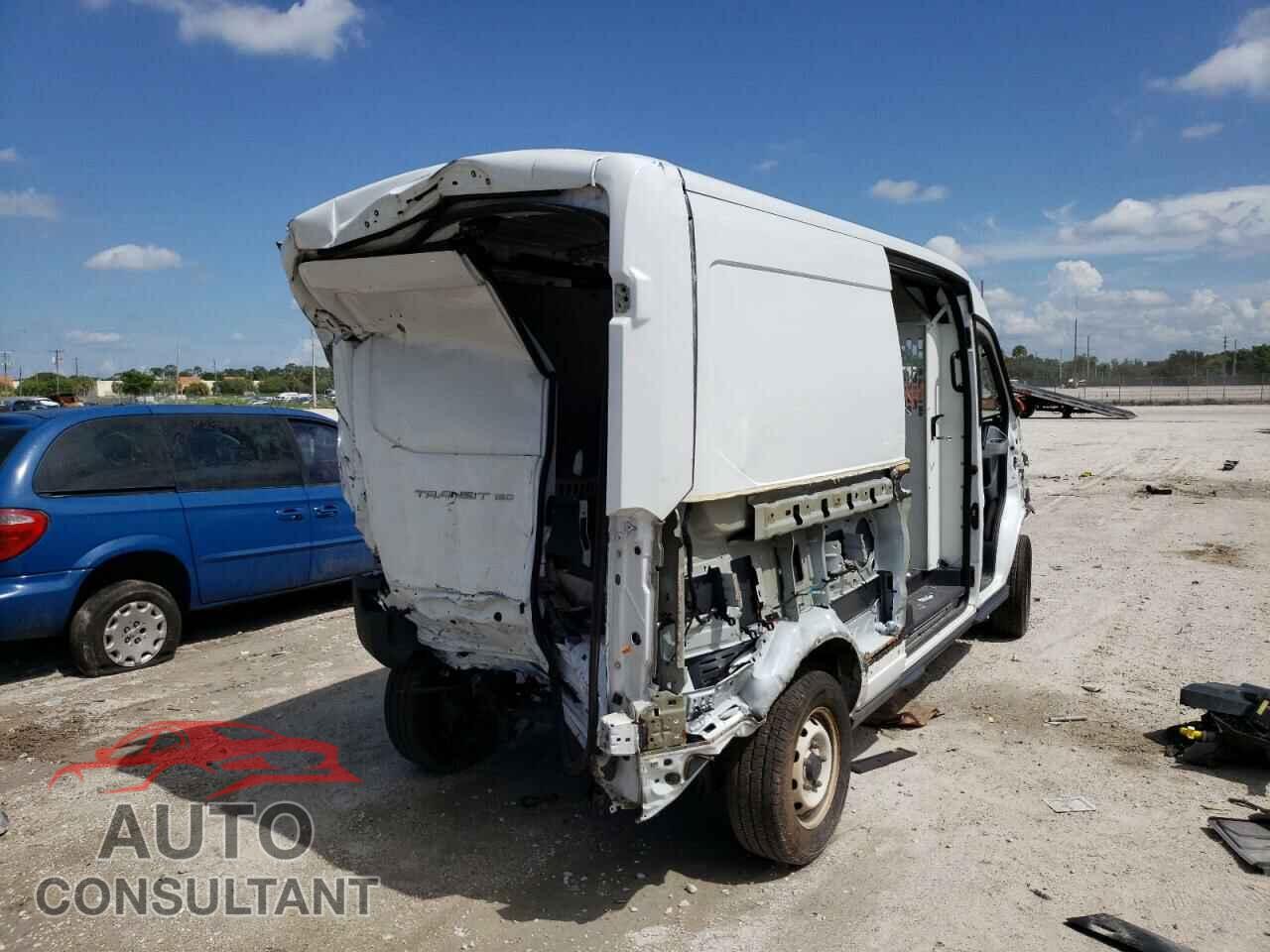 FORD TRANSIT CO 2018 - 1FTYE2CM8JKB55979