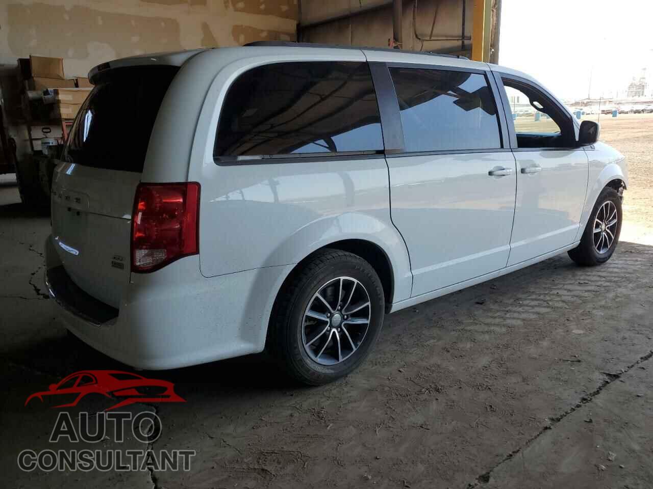 DODGE CARAVAN 2018 - 2C4RDGEG4JR344237