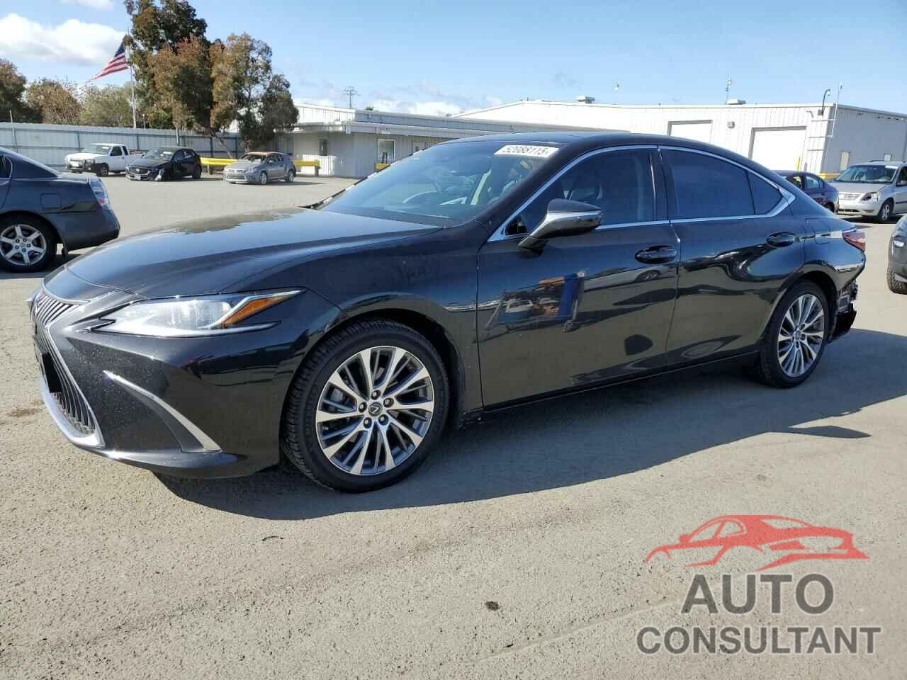 LEXUS ES350 2019 - 58ABZ1B1XKU027328