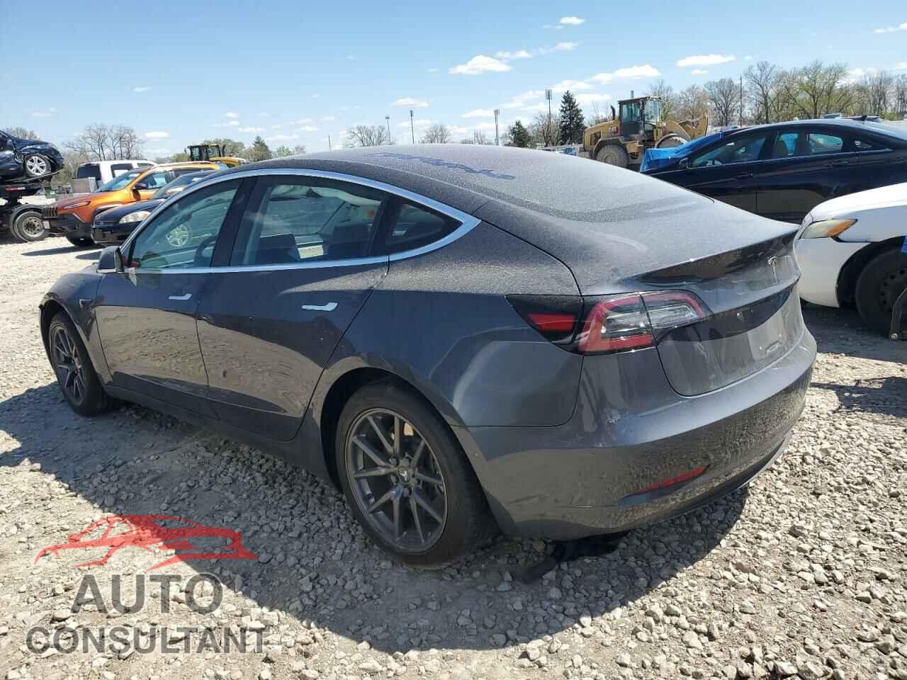 TESLA MODEL 3 2018 - 5YJ3E1EA7JF033876