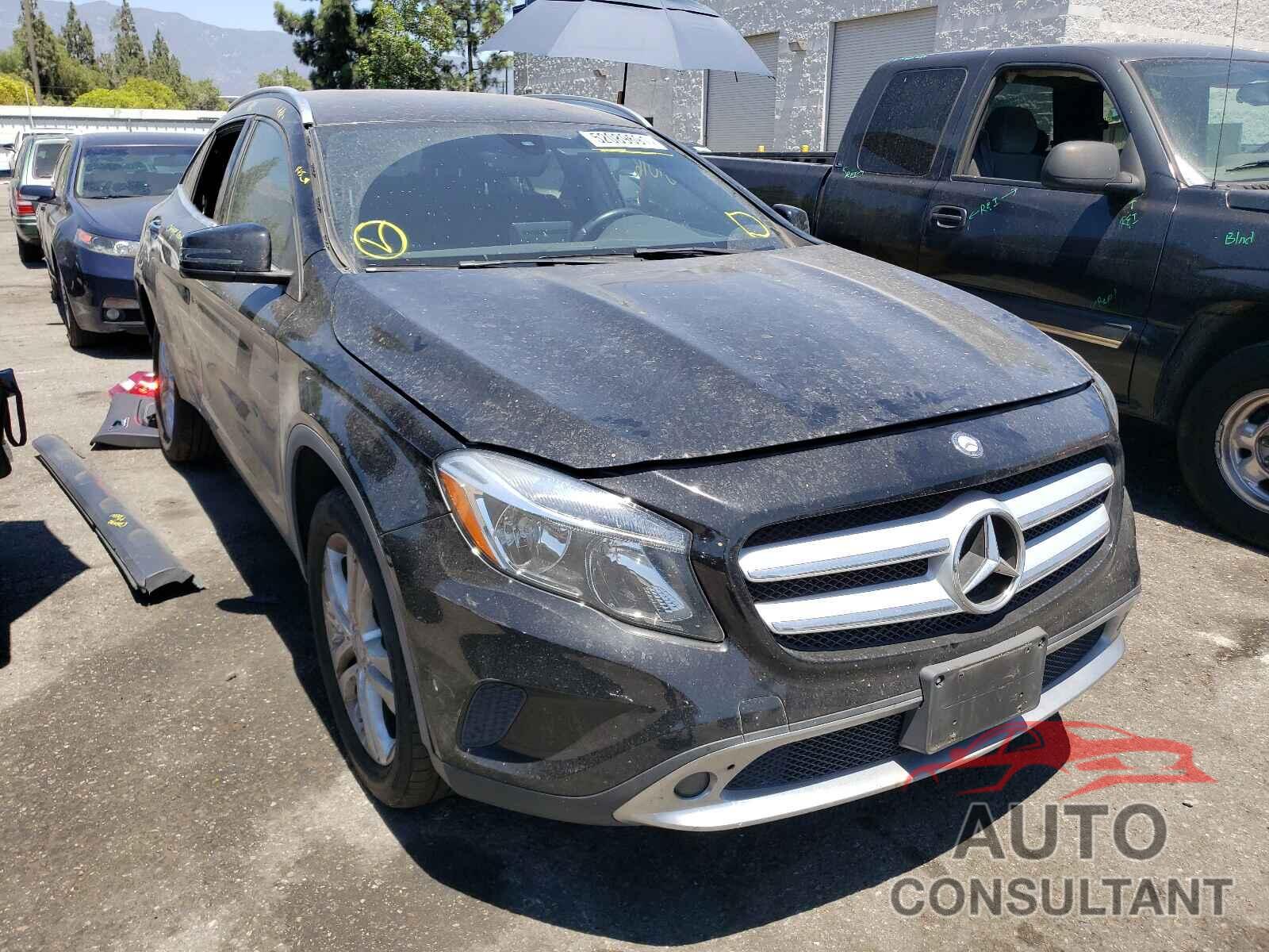 MERCEDES-BENZ GLA-CLASS 2016 - WDCTG4GB5GJ223835