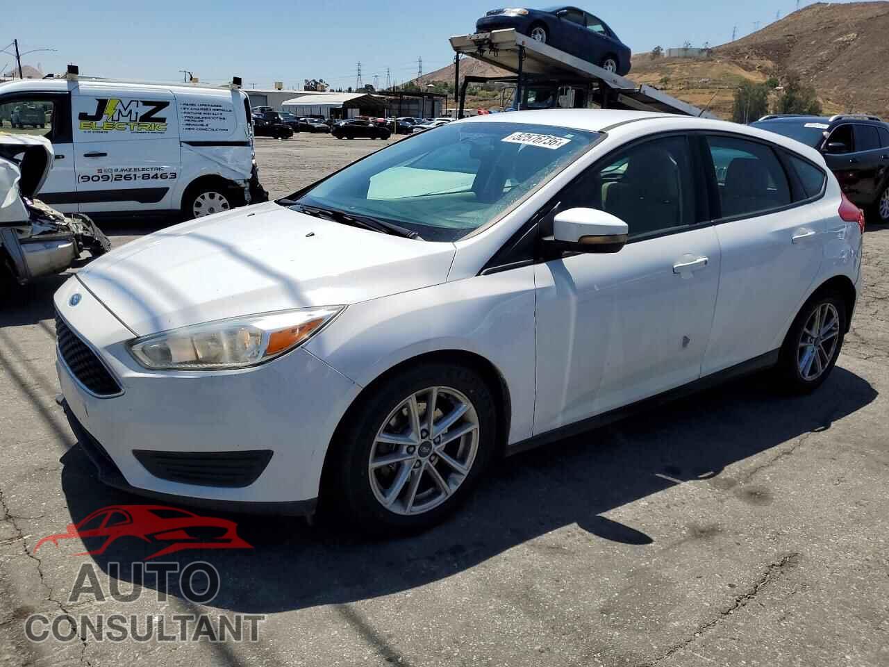 FORD FOCUS 2017 - 1FADP3K20HL248052