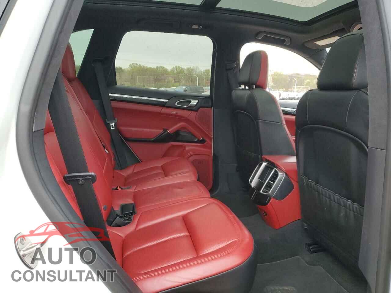 PORSCHE CAYENNE 2016 - WP1AD2A27GLA76651