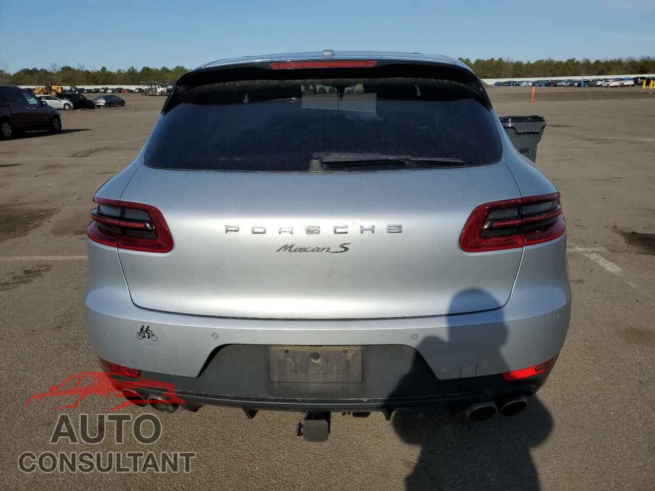 PORSCHE MACAN 2016 - WP1AB2A50GLB50475