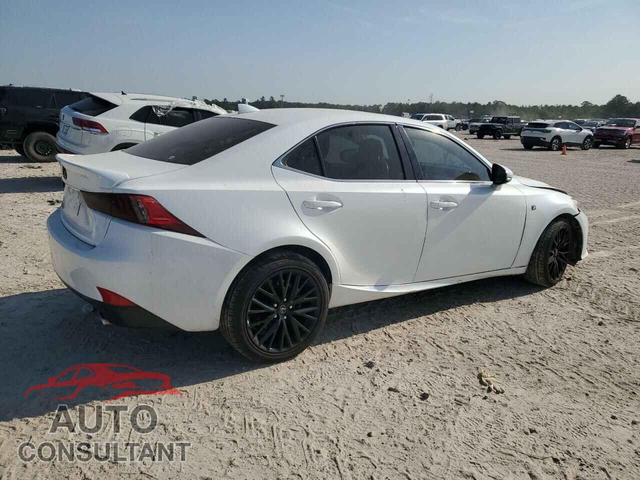 LEXUS IS 2015 - JTHCE1D21F5009056