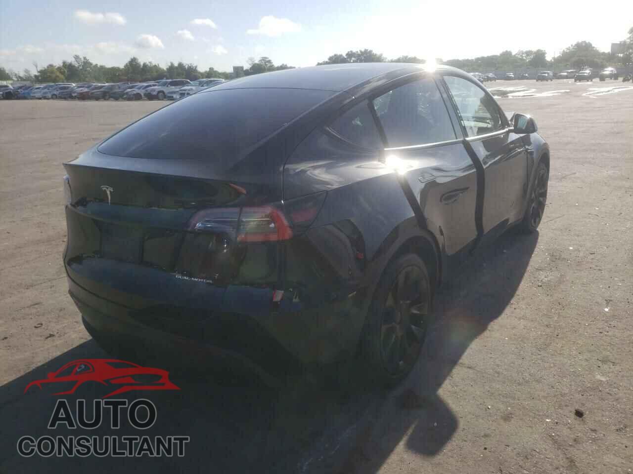 TESLA MODEL Y 2020 - 5YJYGDEE0LF048954