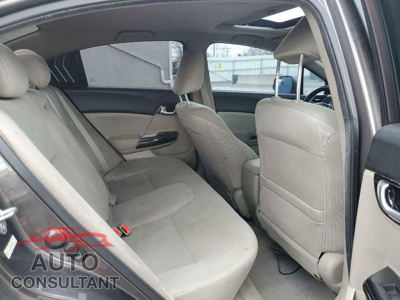 HONDA CIVIC 2012 - 19XFB2F80CE053287