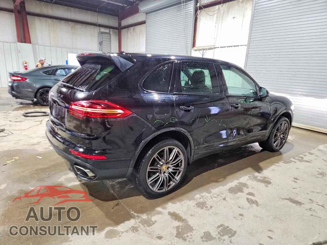 PORSCHE CAYENNE 2017 - WP1AA2A27HKA81638