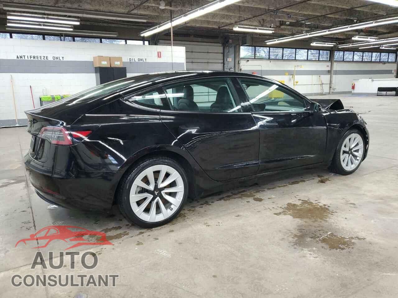 TESLA MODEL 3 2023 - 5YJ3E1EA5PF439017